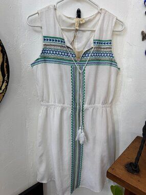 Kenji Made in India Size 8 White Summer Dress w/Beaded Detail - Never Worn!